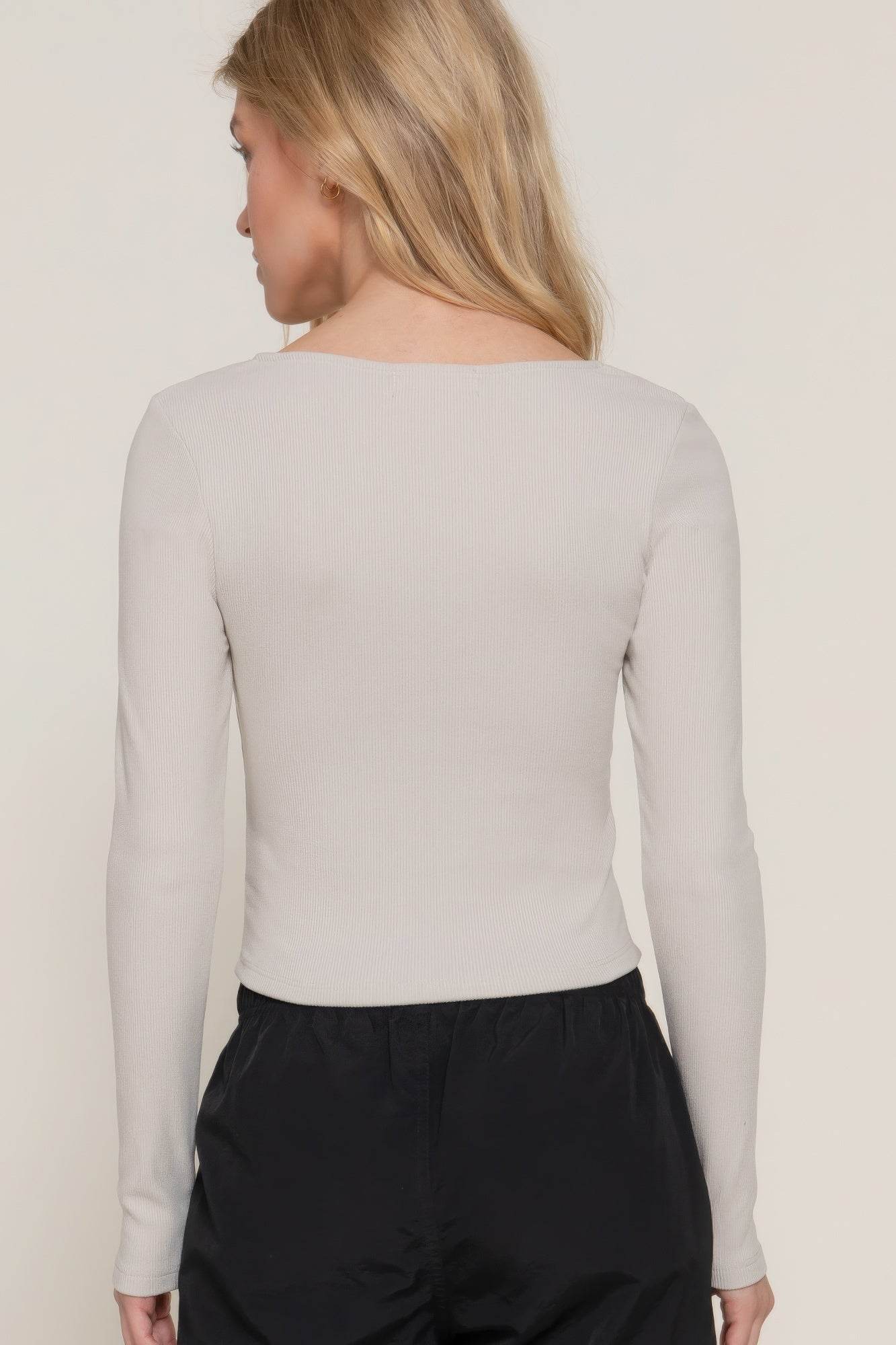 Long slv sweetheart neck seam detail knit top - VacationGrabs