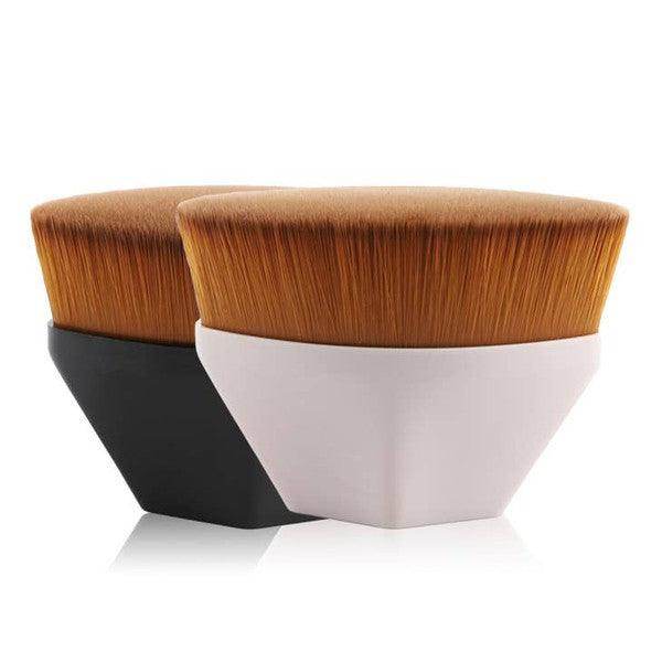 BeNat foundation makeup brush for seamless application and flawless finish in beauty routines