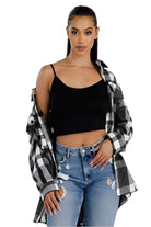 WEIV Women's Shacket in Black and White, Boyfriend style plaid shirt for a trendy layered look