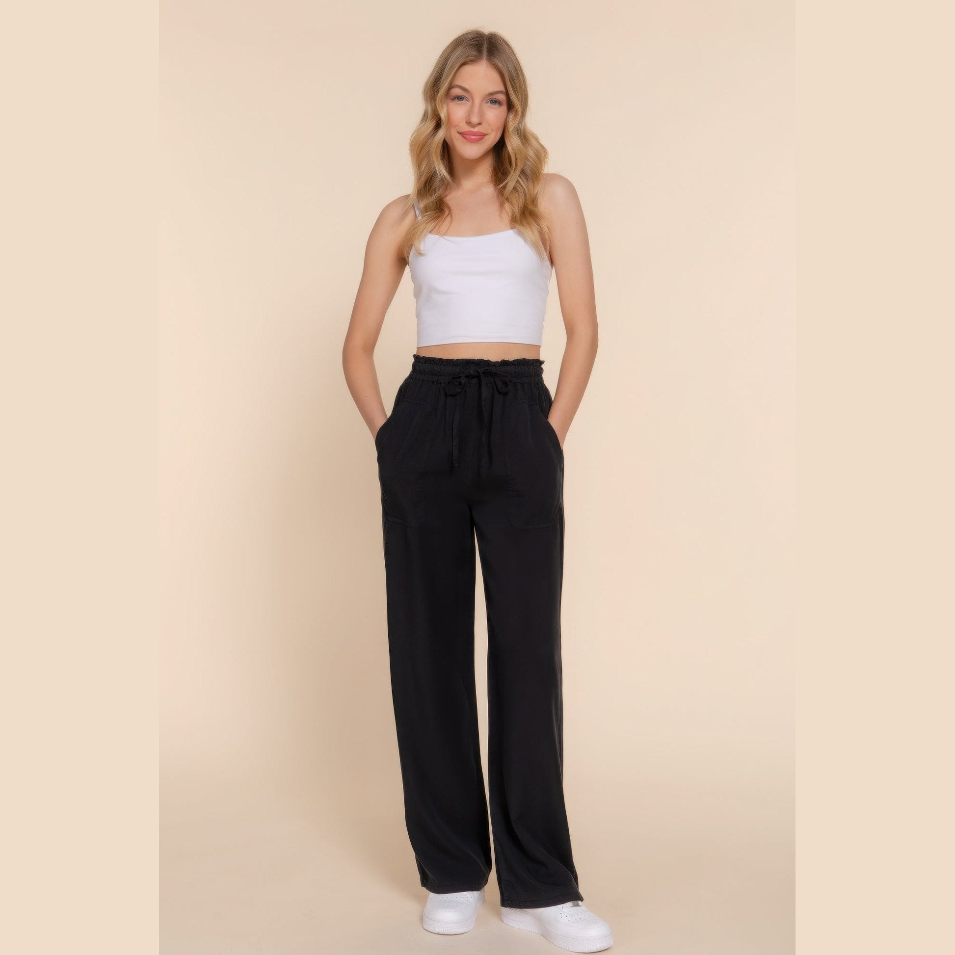 VacationGrabs lightweight travel pants for women in black with drawstring waist and relaxed fit