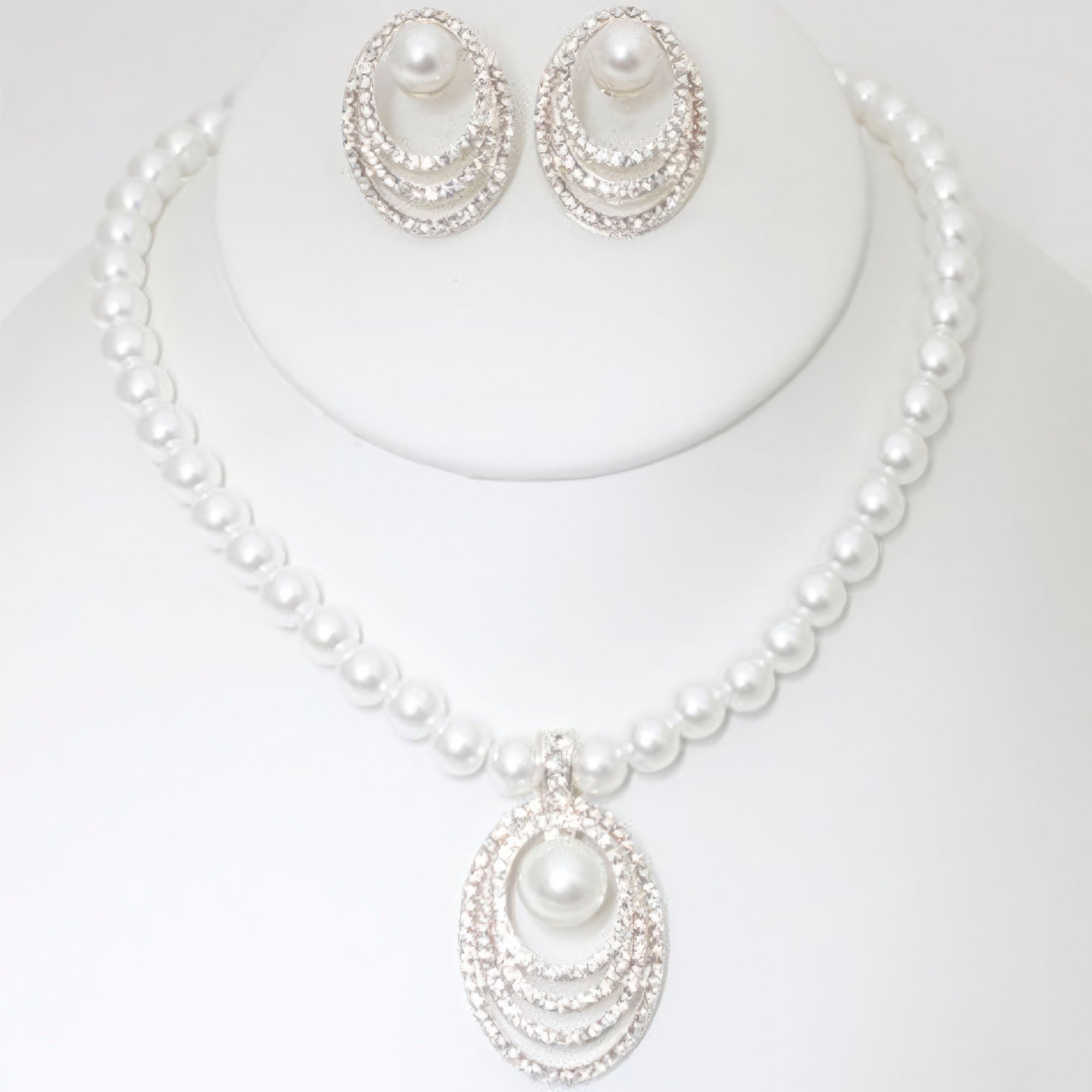 VacationGrabs rhinestone pearl necklace and earring set with white pearls and layered rhinestone pendant