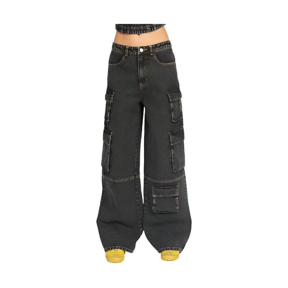 Emory Park casual cargo jeans in black with oversized pockets and wide-leg fit for a trendy, relaxed style
