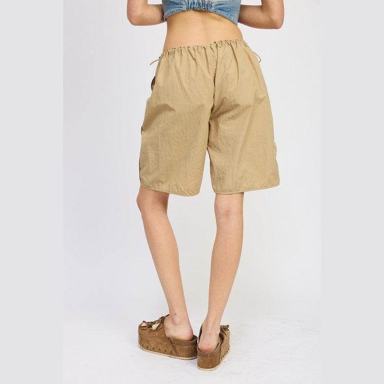 Contrasted Bermuda Shorts - VacationGrabs