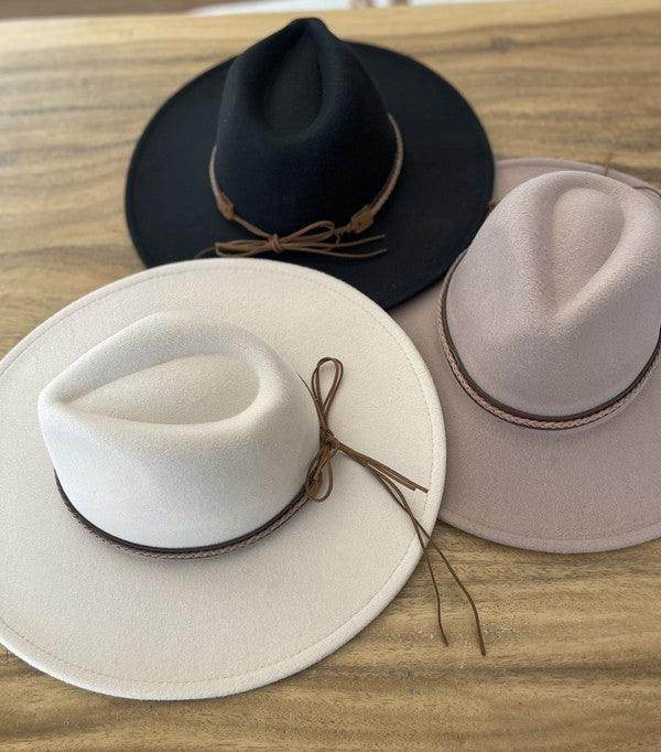 Dandy Panama Hat Vacation Set in Black, White, and Blush with Stylish Tan Bands