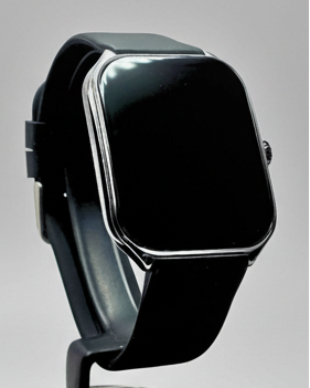 Dapr men's ultra thin smartwatch with sleek black design and minimalist style for everyday wear