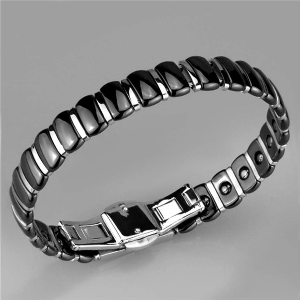 Elegant durable women's stainless steel bracelet featuring a sleek design and secure clasp