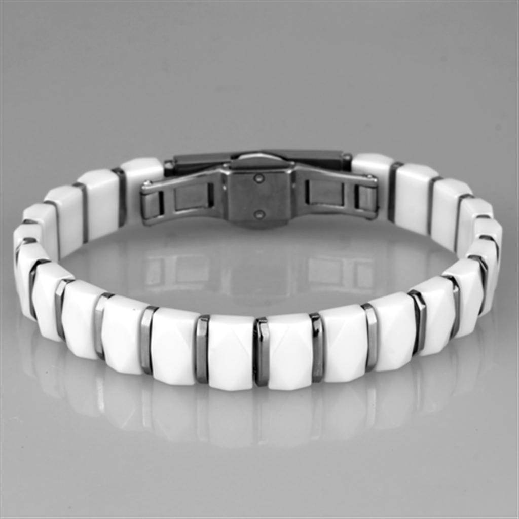 White fashion bracelet for women stylish with geometric design and adjustable clasp