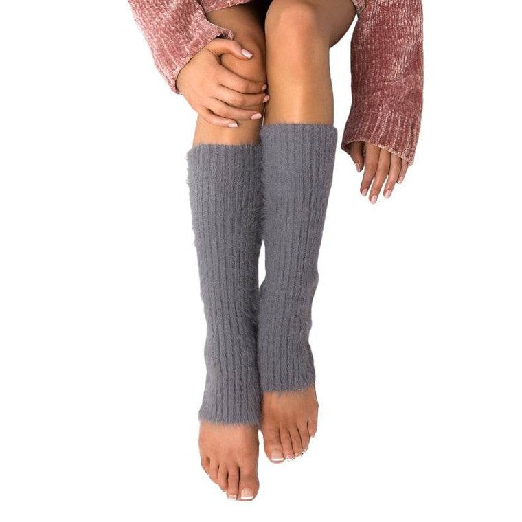 Aili's Corner Fashionable Leg Accessories in Grey for Stylish Winter Layering