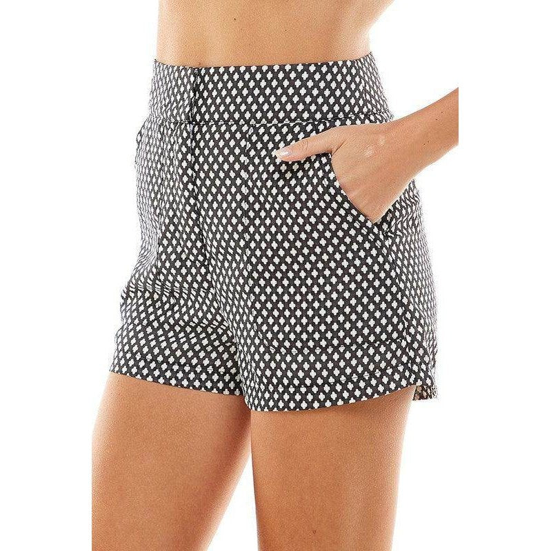 Women's high waist pattern shorts in black and white with side pockets for a stylish summer look