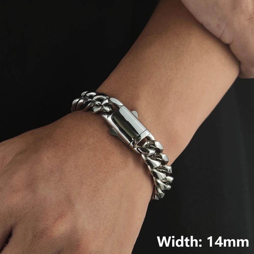 Stylish hip hop stainless steel bracelet for men featuring a chunky chain design and sleek clasp