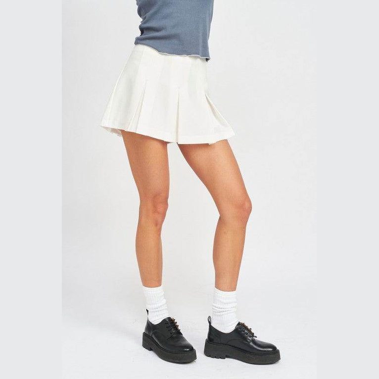 Emory Park Women's Low Rise Skort Shorts in White for a Stylish Summer Look