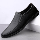 Luxury Italian loafers in black leather for stylish and comfortable men's footwear