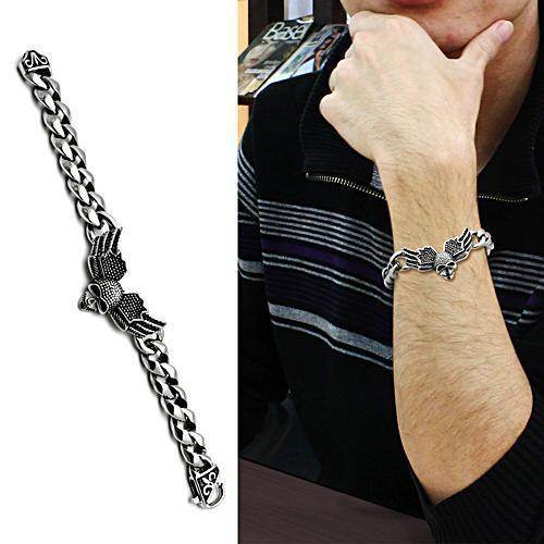 Men's high polished skull bracelet featuring intricate chain link design and eagle accents for a bold look