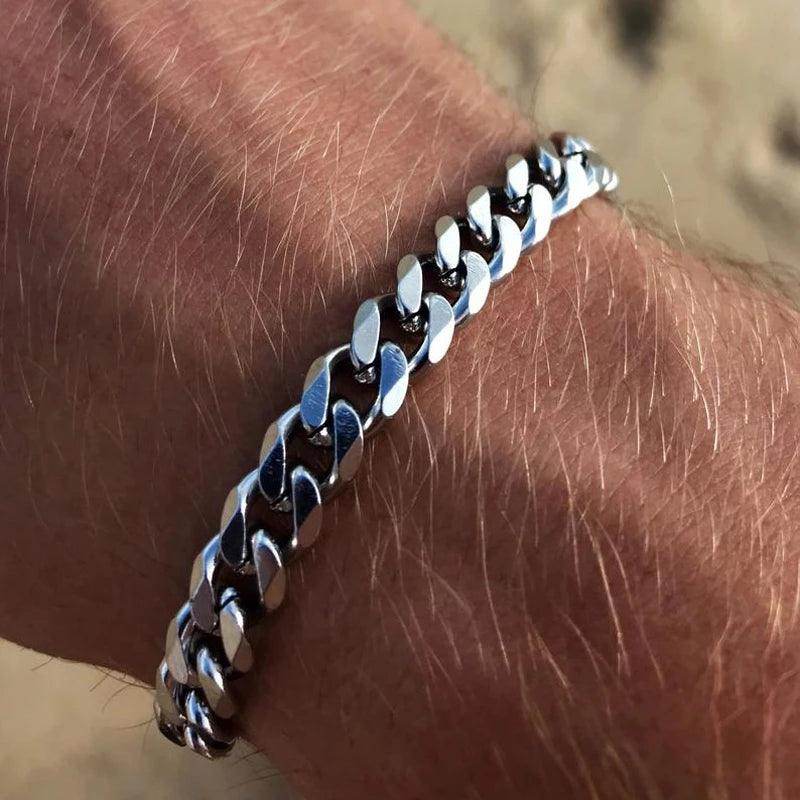 Stylish men's Cuban chain bracelet in silver, perfect for everyday wear or special occasions