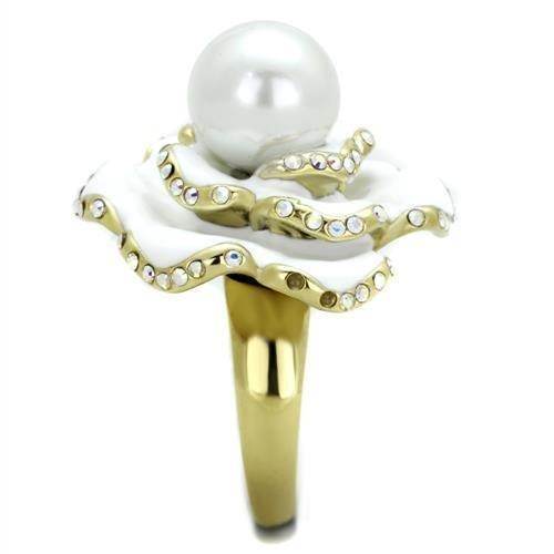 Elegant pearl flower statement ring for women crafted in gold with shimmering accents