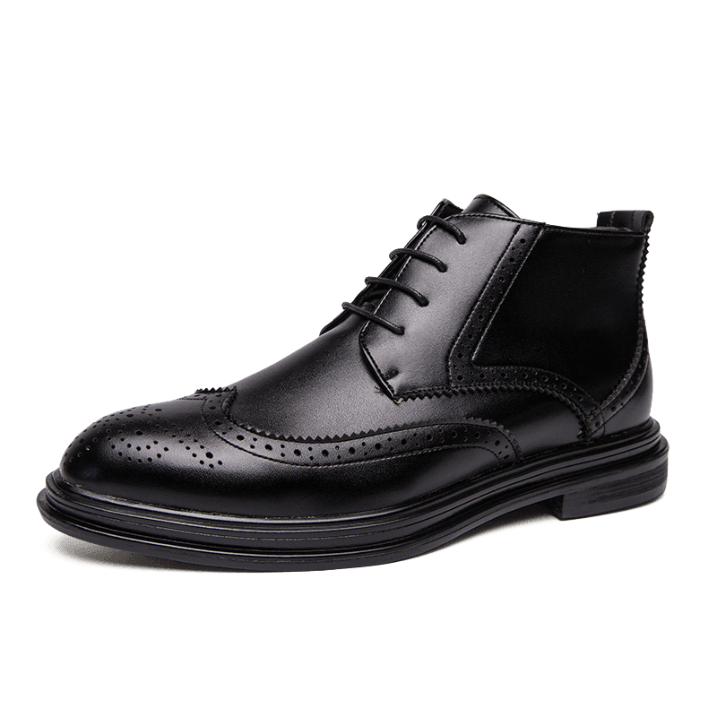Stylish black quality leather oxford shoes with brogue detailing and comfortable fit