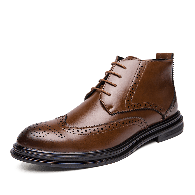 Stylish brown quality leather oxford shoes with wingtip design and elegant stitching for men