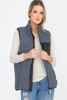 WEIV Women's Sherpa Vest for Travel in Gray with Zipper Pockets and Soft Fabric