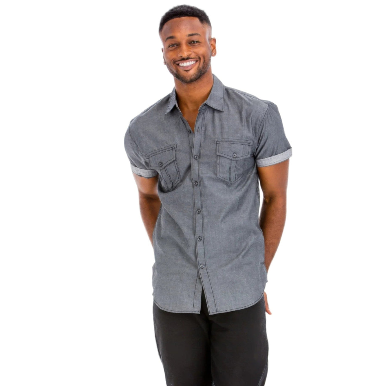Men's short sleeve vacation shirts in gray with button-up front and two chest pockets