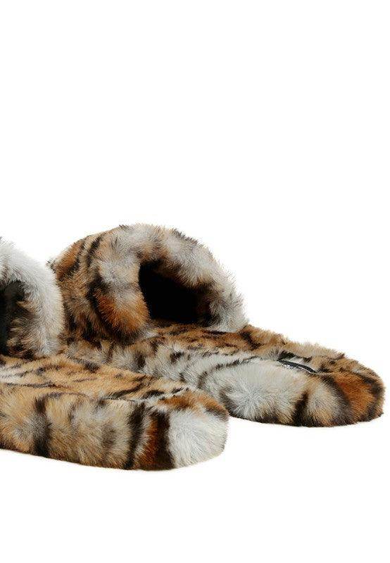 Snuggle-In Indoor Fur Flats - VacationGrabs
