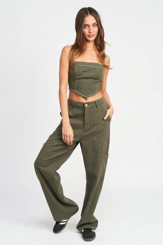 Emory Park stylish cargo pants for travel in olive green, featuring wide legs and practical pockets