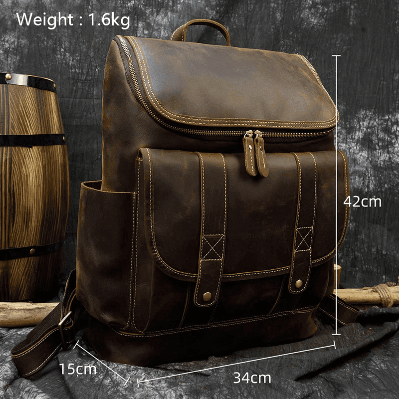 Stylish duffel bag for vacation featuring spacious compartments and sturdy stitching