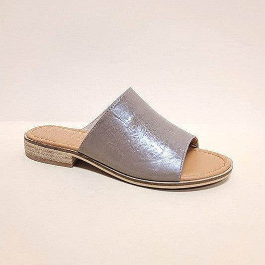 Let's See Style Stylish Travel Slides in Gray with Open Toe Design for Comfortable Wear