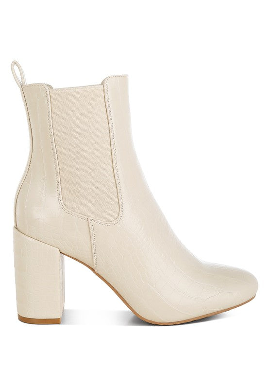 Rag Company stylish vacation ankle boots for women in cream with a modern block heel design