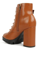 Rag Company stylish vacation boots in brown with a chunky heel and side zipper for modern comfort