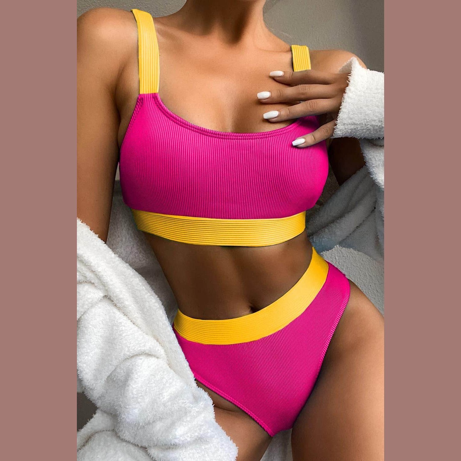 Trendsi Women's 2PC Scoop Neck Swimwear in Bright Pink and Yellow for Stylish Beach Days