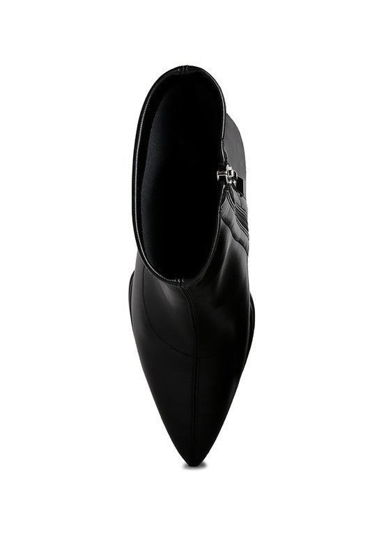 Rag Company black ankle boots with pointed toe, ideal trendy vacation boots for women