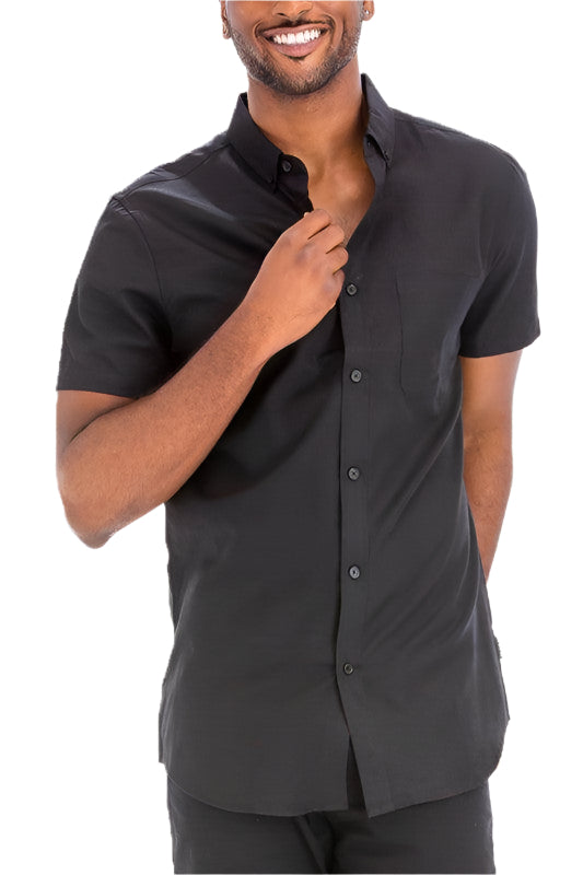 Stylish WEIV black short-sleeve shirt, perfect vacation attire for men with a modern fit