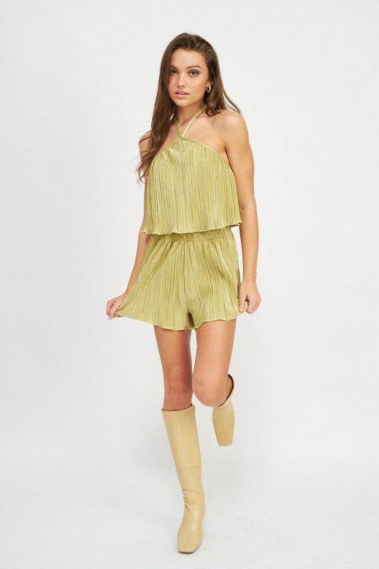 Emory Park Women's Cropped Top in Olive Green, perfect for vacation style crop tops with a flowy design