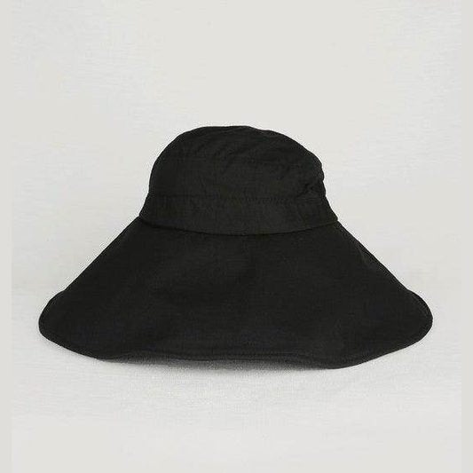 Bella Chic black vacation style hat with a wide brim for sun protection and stylish outdoor wear