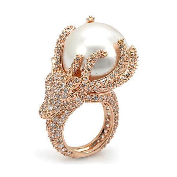 Stunning antler pearl statement ring featuring a deer design adorned with sparkling crystals