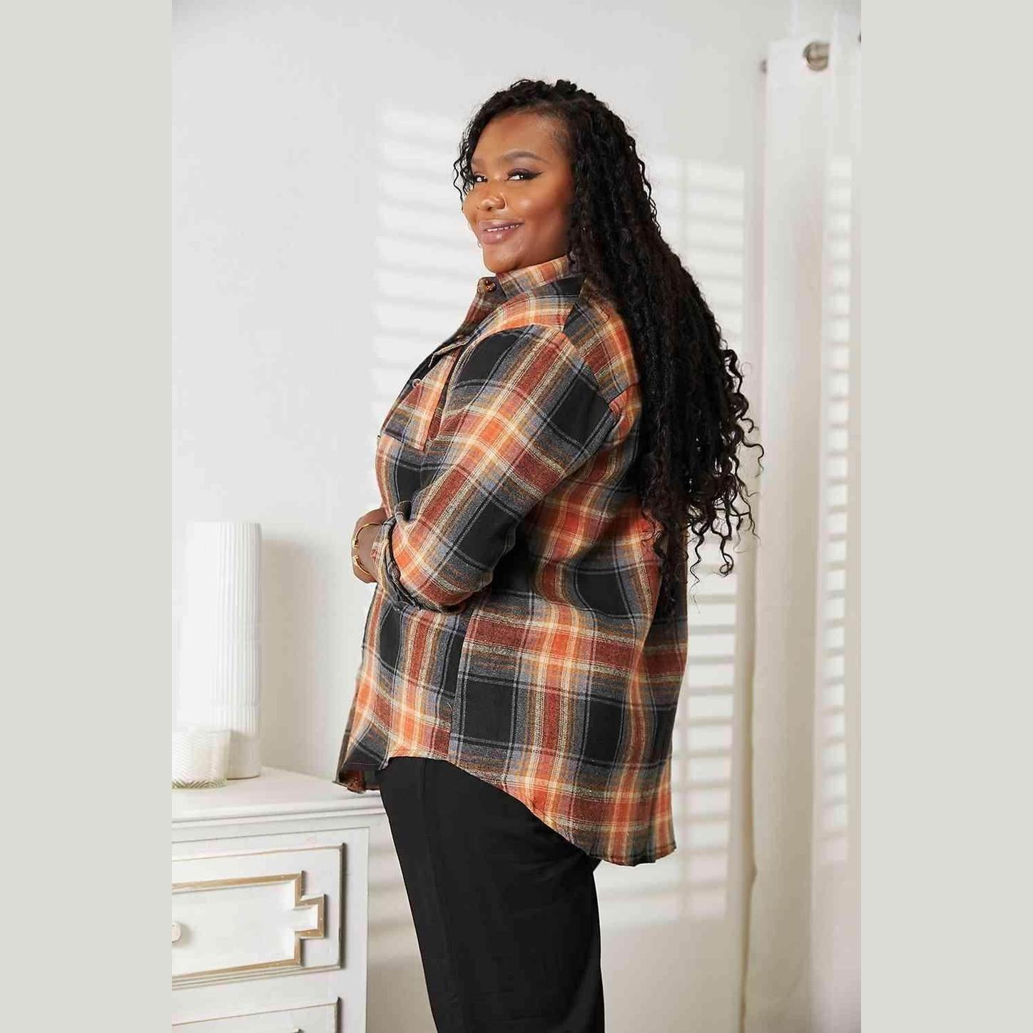 Trendsi Women's Casual Vacation Shirt in Warm Plaid Design for Relaxed Summer Outings