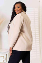 Trendsi elegant long sleeve blazer in beige with a tailored fit for a stylish look
