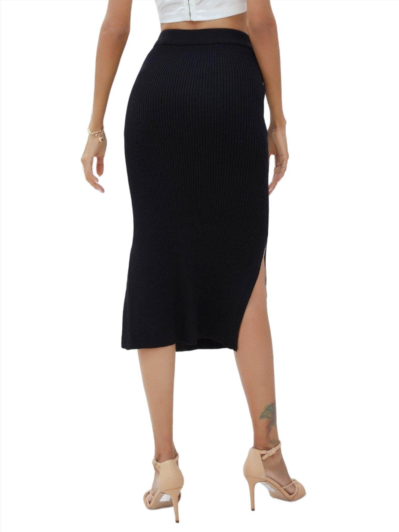 Trendsi Women's Ribbed Midi Skirt in Black with Side Slit Detail for Stylish Looks