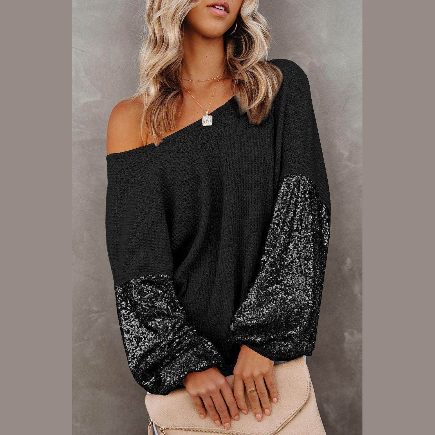 Trendsi stylish vacation blouse in black with sequin sleeves for a chic look