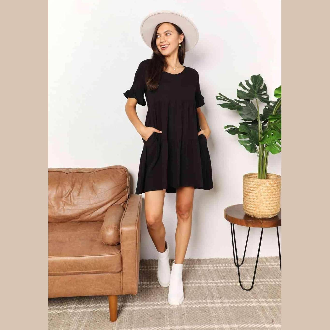 Trendsi tiered summer dress in black with pockets and short sleeves, perfect for casual outings