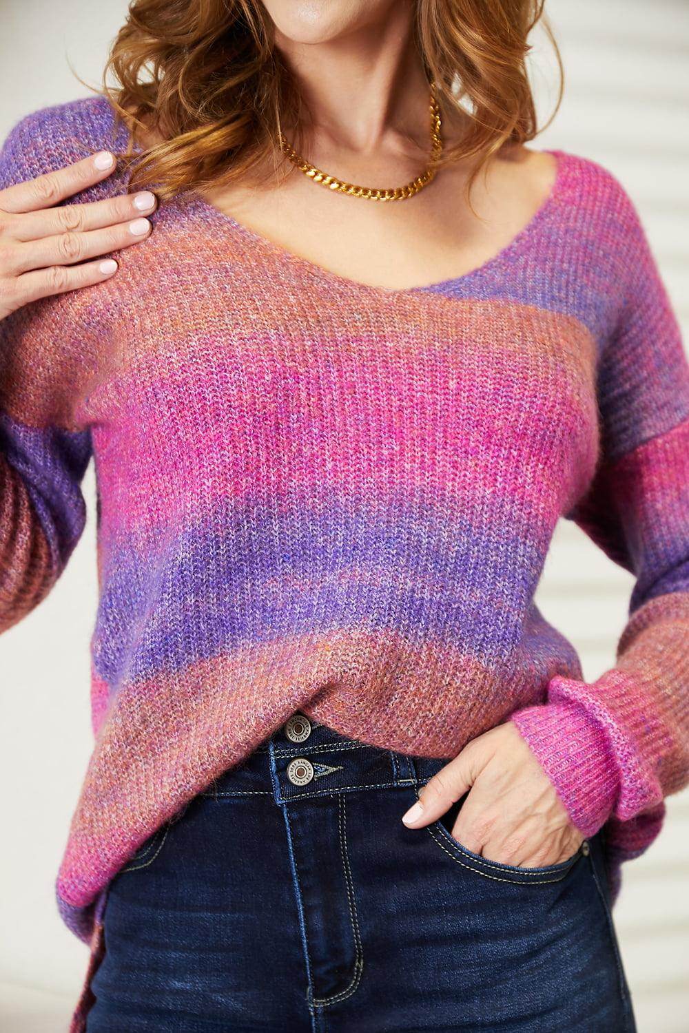 Trendsi Women's Vacation Style Knitwear Sweater in Pink and Purple Stripes with V-Neck Design