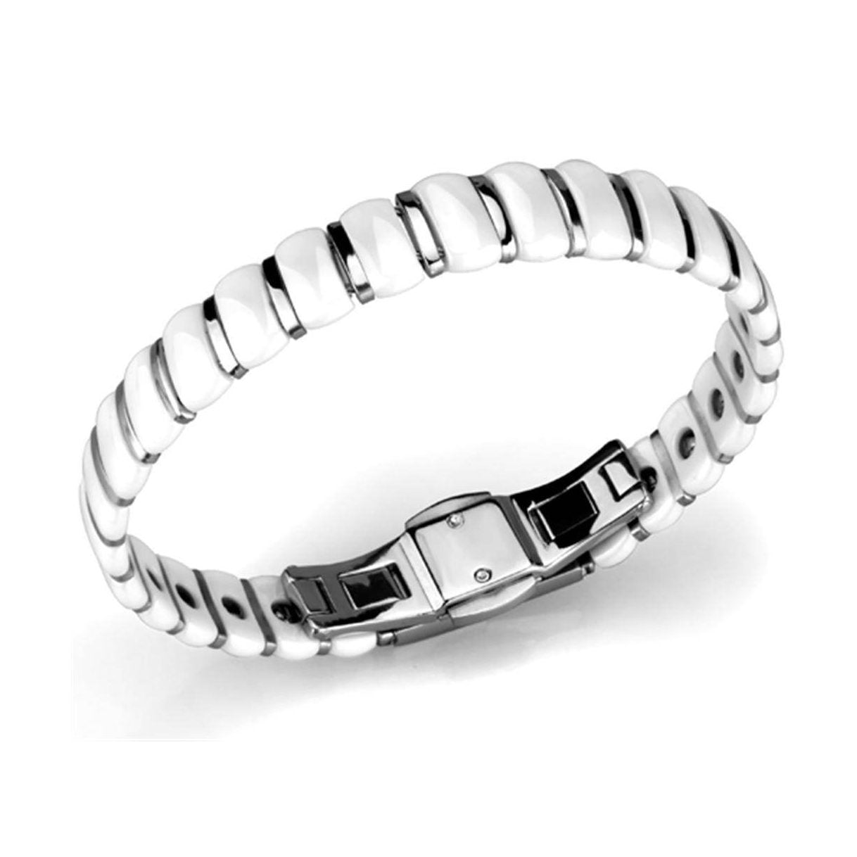 Stylish women's high polished bracelet with a sleek design for elegant accessorizing