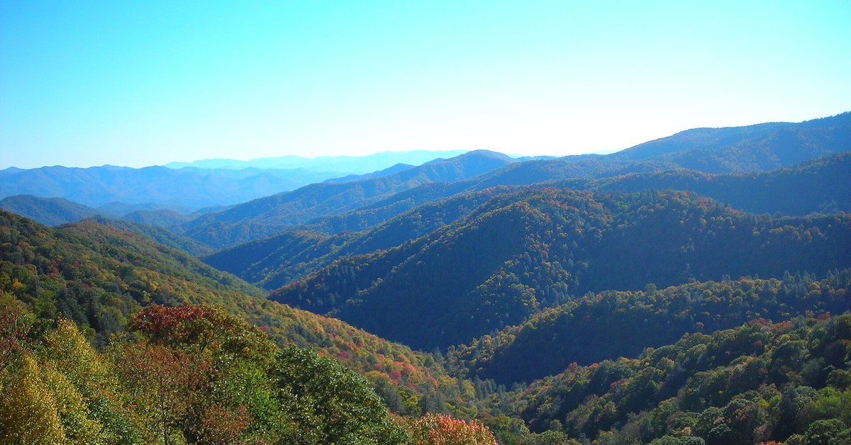 Great Smoky Mountains in Fall: Where to Go and What to Pack