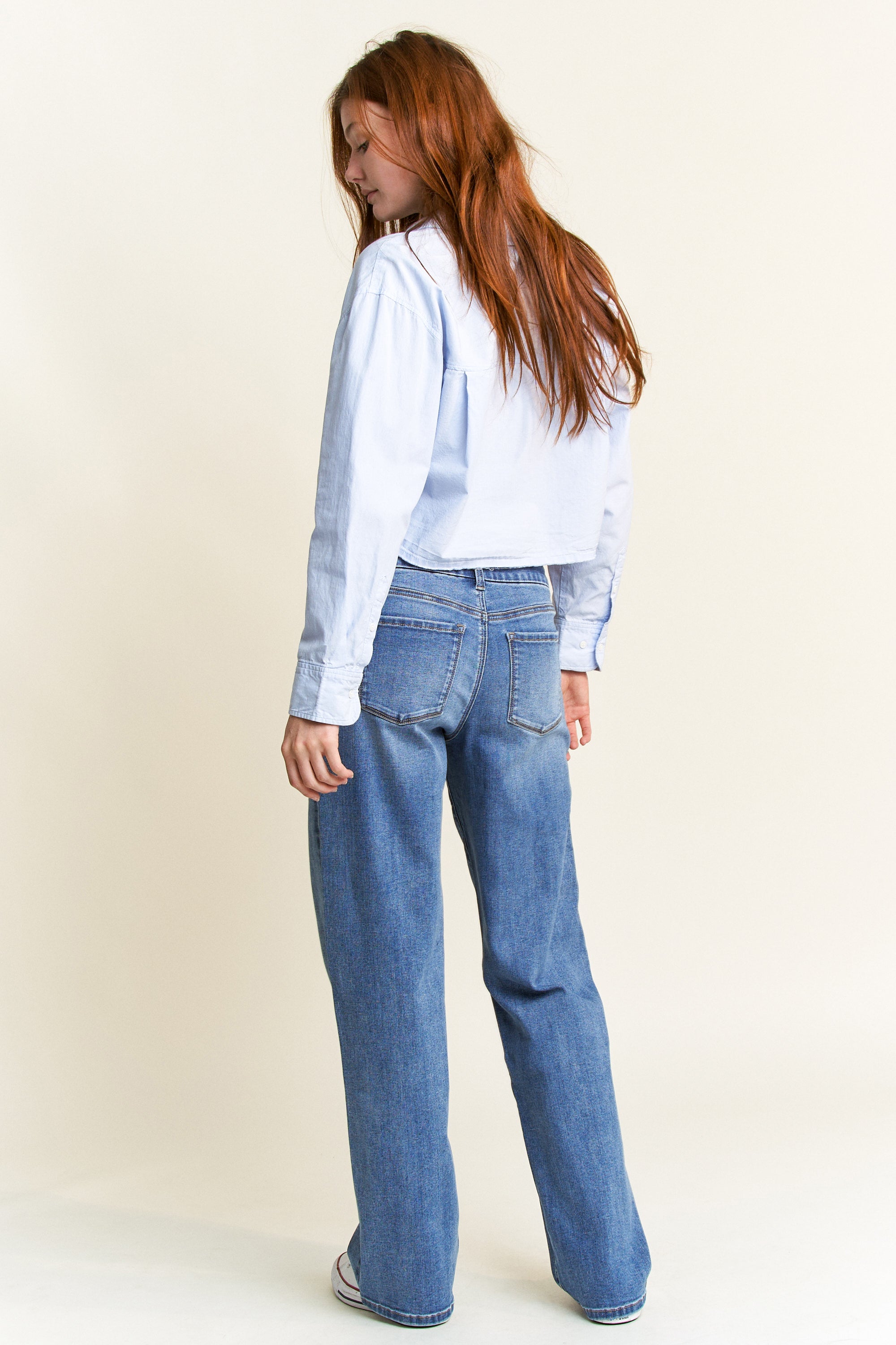 Women's Straight Leg Blue Jeans for Effortless Style