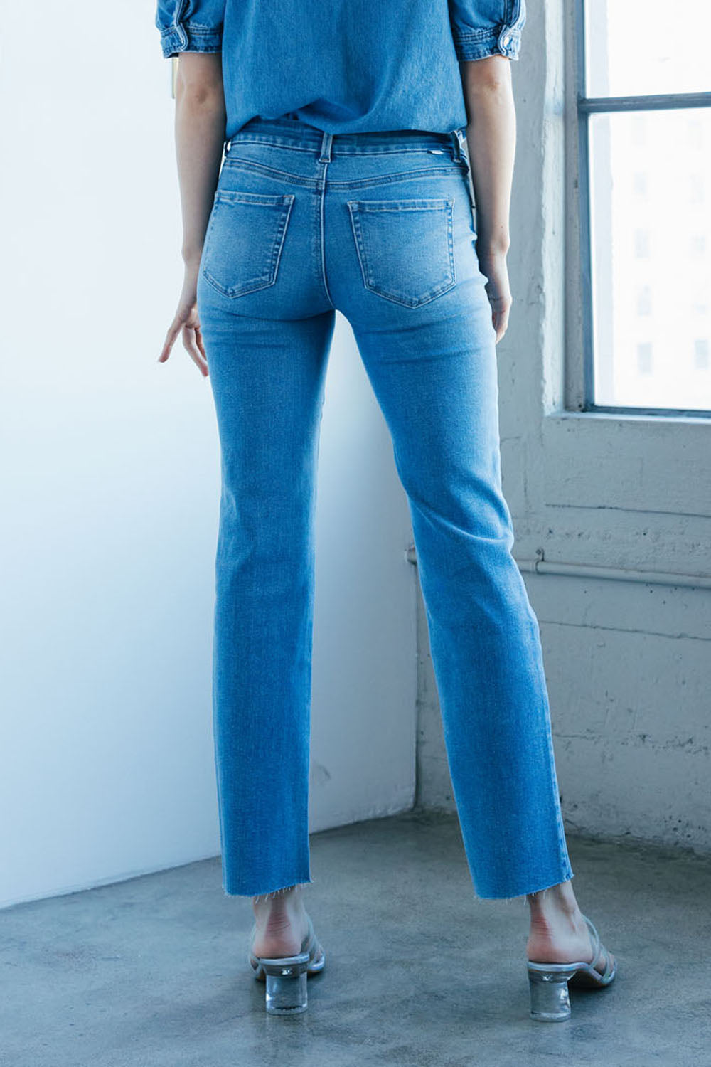 Mid Rise Classic Straight Jeans