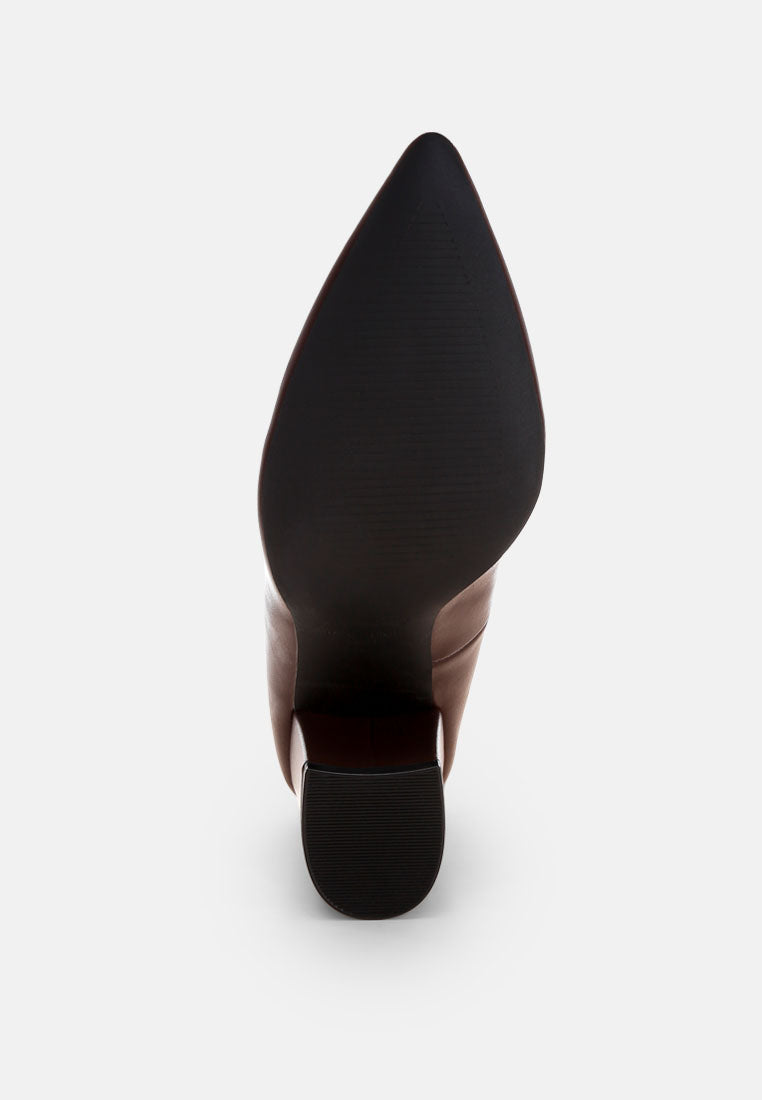 Zhuri Faux Leather Solid Block Heel Pumps