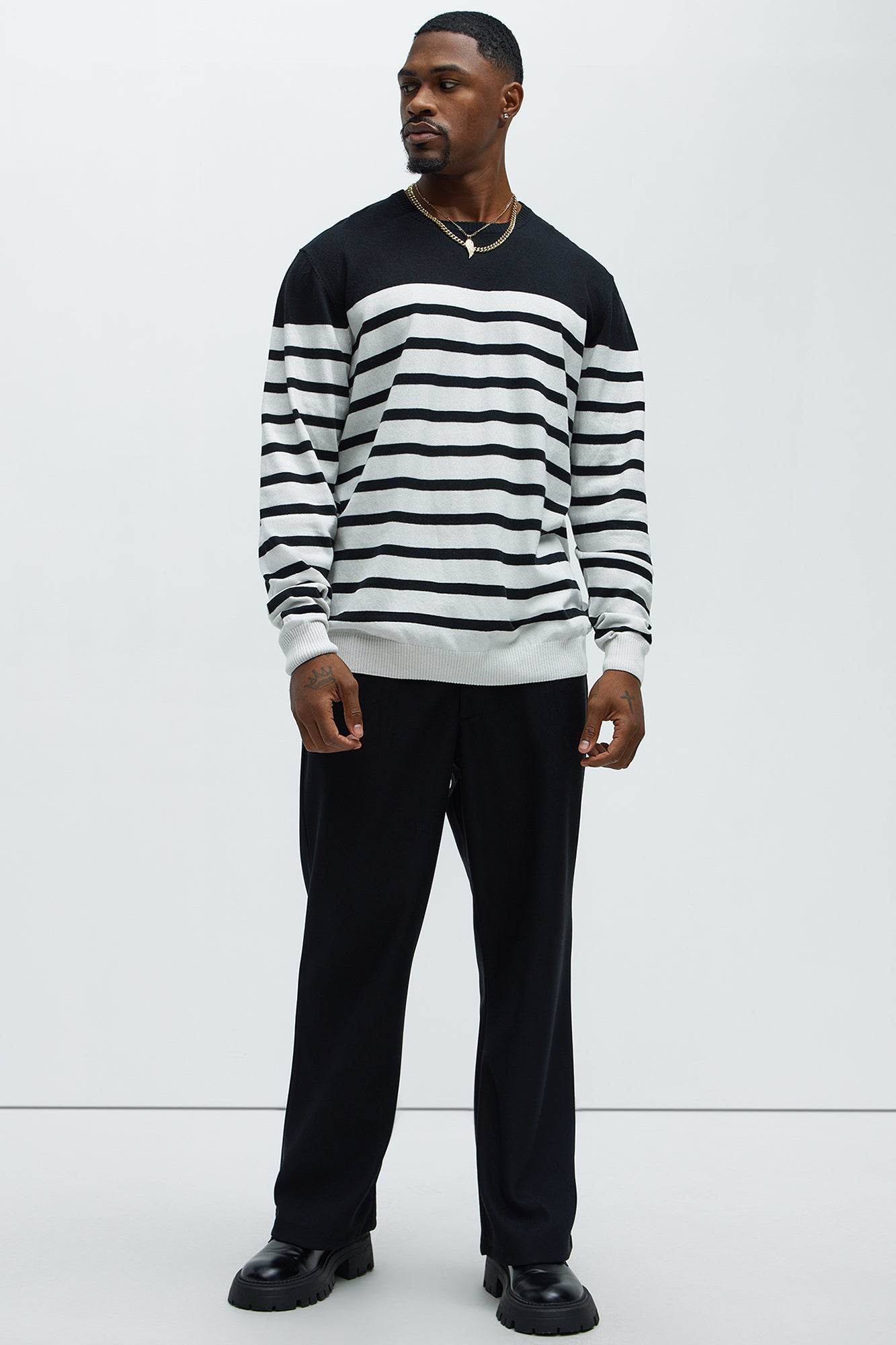 Mens Black Stripe Crewneck Sweater - VacationGrabs