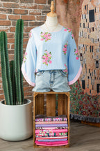 Floral Button Cuffed 3/4 Sleeve Round Neck Blouse