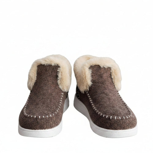 Furry Suede Round Toe Flat Sneakers - VacationGrabs