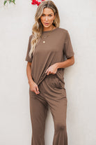 Women's Outfits & SetsSmoke Gray Solid Color T Shirt 2pcs Wide Leg Pants Set - VacationGrabs